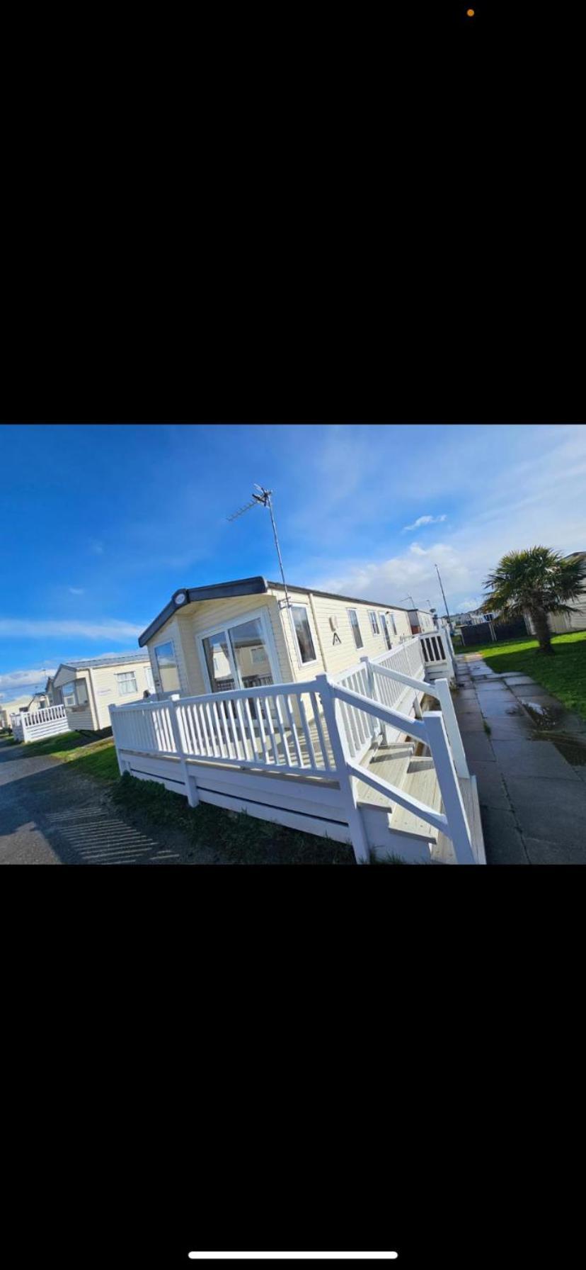 Caravan Chestnut Apart otel Meliden Dış mekan fotoğraf