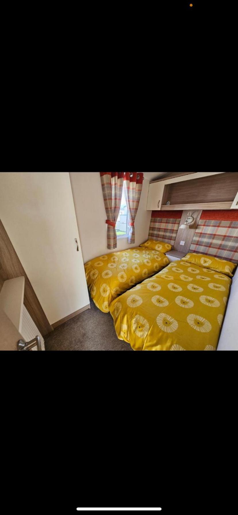 Caravan Chestnut Apart otel Meliden Dış mekan fotoğraf